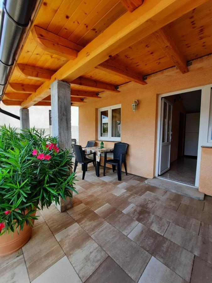 Lana 1 Hotel Senj  Luaran gambar