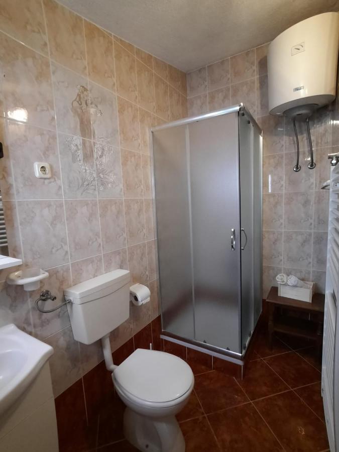 Lana 1 Hotel Senj  Luaran gambar