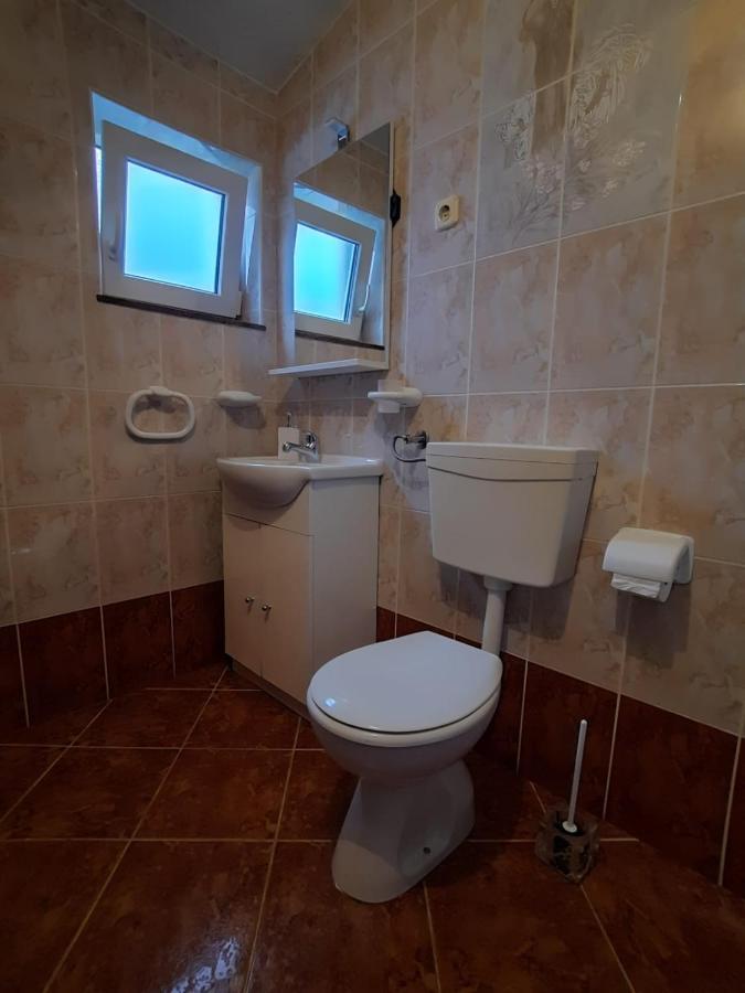 Lana 1 Hotel Senj  Luaran gambar